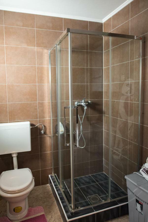 Apartman "Joka" Ðakovo Esterno foto