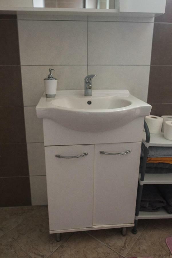 Apartman "Joka" Ðakovo Esterno foto